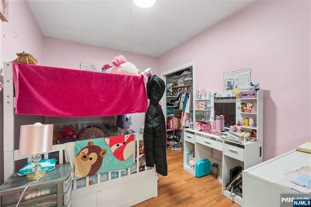 258 4th Street, Clifton, NJ 07011