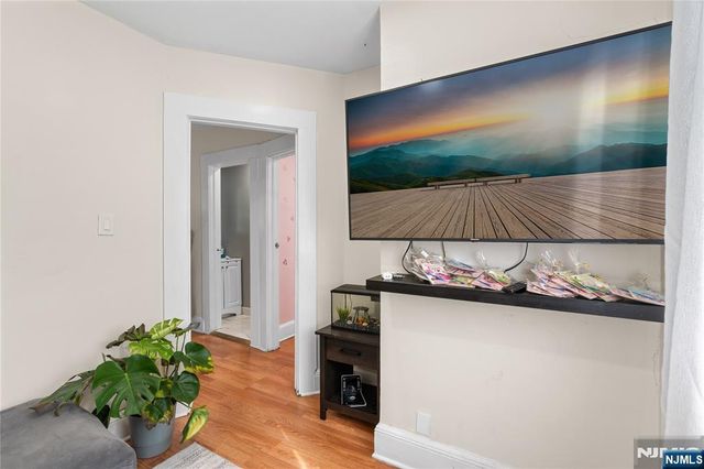 258 4th Street, Clifton, NJ 07011