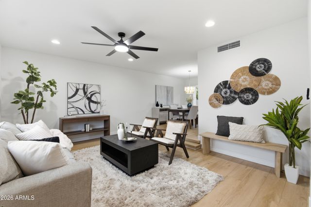 13820 N 36TH Avenue, Phoenix, AZ 85053