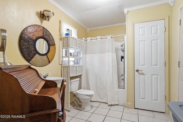 1417 Freemont St, New Iberia, LA 70560