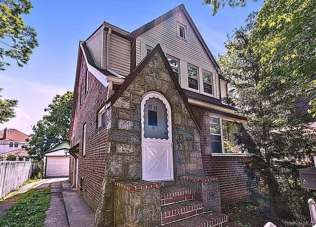9339 Springfield Boulevard, Queens Village, NY 11428