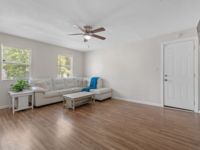 3305 King Street, Greenville, TX 75401