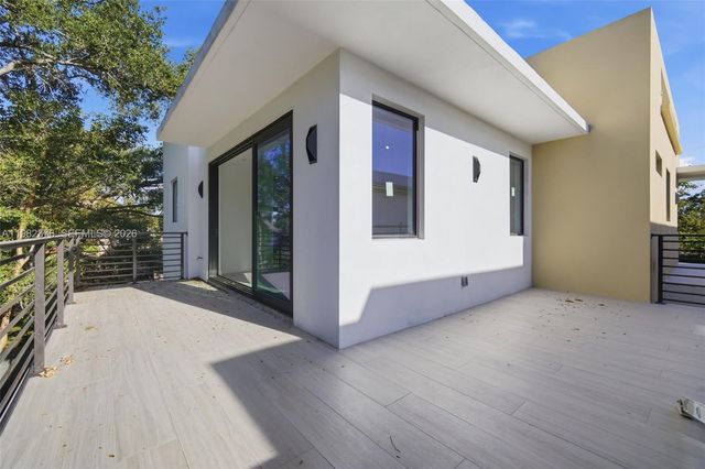 3545 Florida Avenue, Miami, FL 33133
