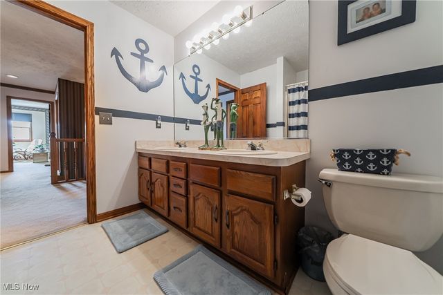 4145 Menlo Park Lane, Vermilion, OH 44089