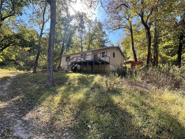 1945, 1865, 1941 Cr-560, Berryville, AR 72616