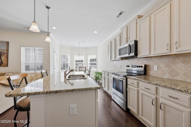 2 Wave Lane, Calabash, NC 28467