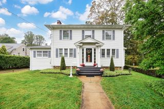 152 Main Street, East Hampton, CT 06424