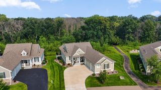 4716 Fable Road N, Hugo, MN 55038