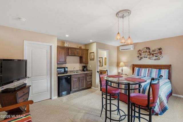 2502 E Glen Canyon Road, Green Valley, AZ 85614