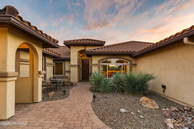 2502 E Glen Canyon Road, Green Valley, AZ 85614