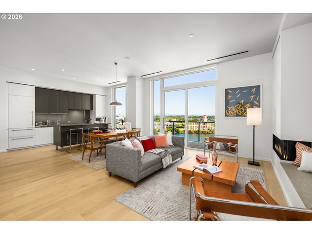 1150 Nw QUIMBY St 2004, Portland, OR 97209