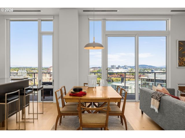 1150 Nw QUIMBY St 2004, Portland, OR 97209