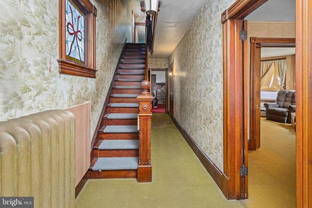 105 PRINCE ST, Bordentown, NJ 08505