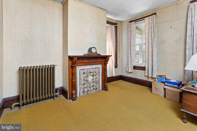 105 PRINCE ST, Bordentown, NJ 08505