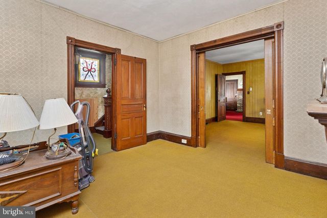105 PRINCE ST, Bordentown, NJ 08505
