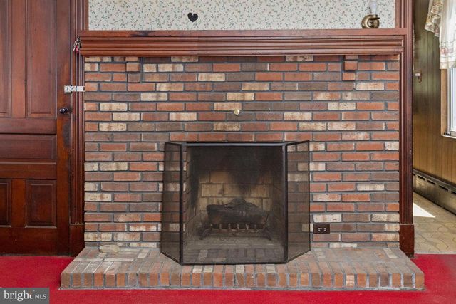 105 PRINCE ST, Bordentown, NJ 08505