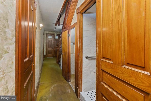 105 PRINCE ST, Bordentown, NJ 08505