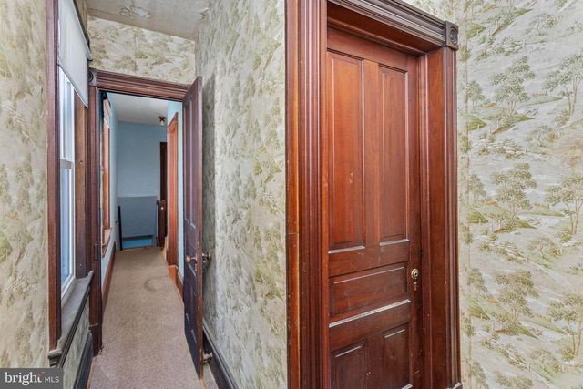 105 PRINCE ST, Bordentown, NJ 08505