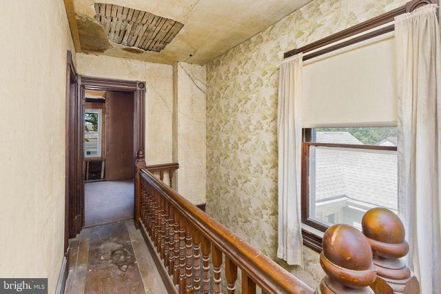 105 PRINCE ST, Bordentown, NJ 08505