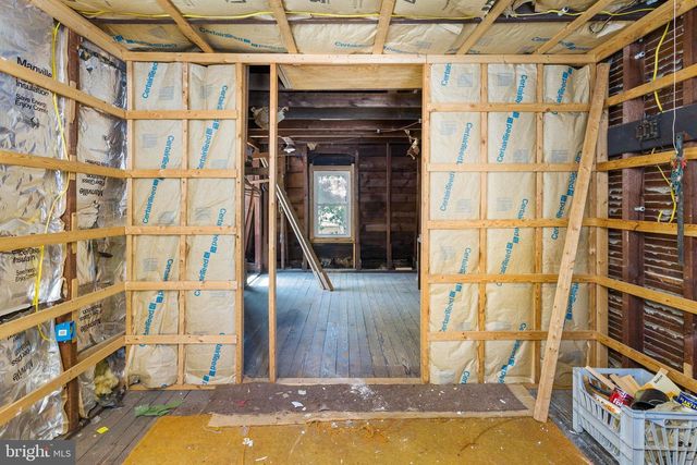 105 PRINCE ST, Bordentown, NJ 08505
