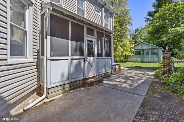 105 PRINCE ST, Bordentown, NJ 08505