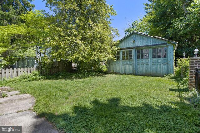 105 PRINCE ST, Bordentown, NJ 08505