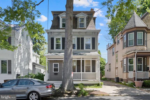 105 PRINCE ST, Bordentown, NJ 08505