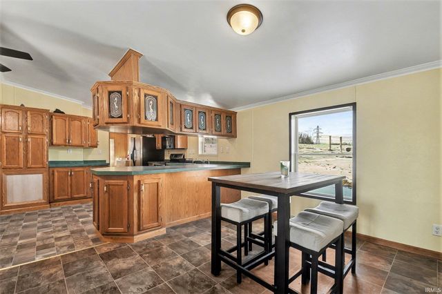 4246 E 1000 N, Syracuse, IN 46567