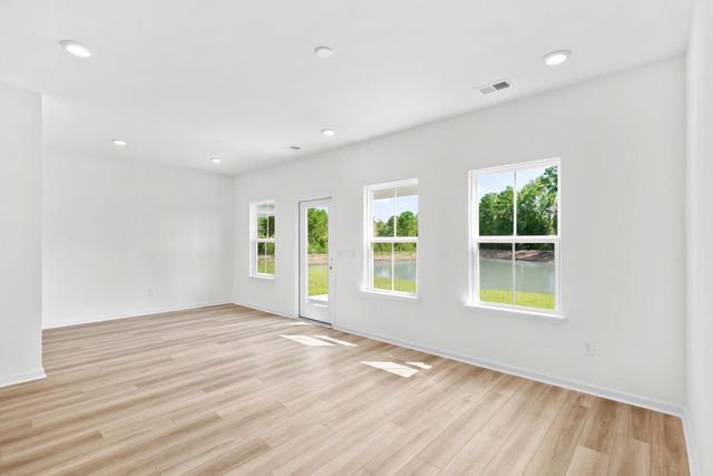 292 Marauder Dr., Longs, SC 29568