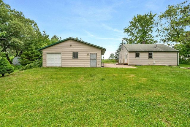3125 BREEZEWOOD LANE, Neenah, WI 54956