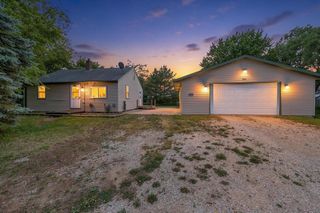 3125 BREEZEWOOD LANE, Neenah, WI 54956