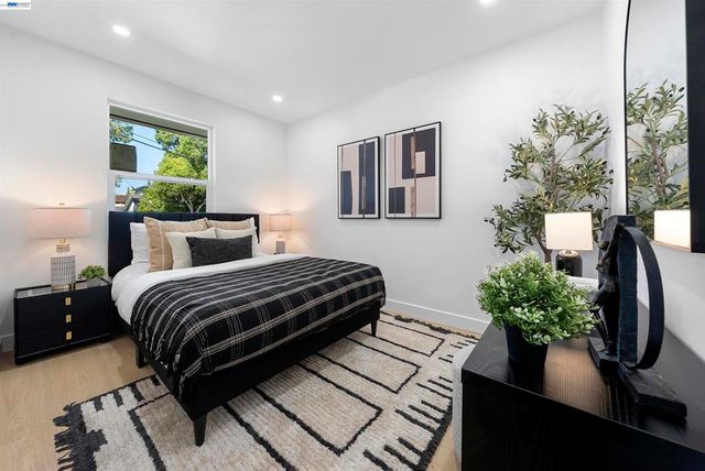 392 E McKinley Ave, Sunnyvale, CA 94086