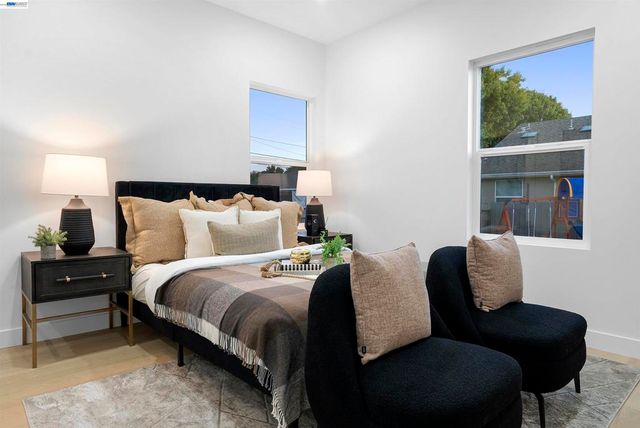 392 E McKinley Ave, Sunnyvale, CA 94086