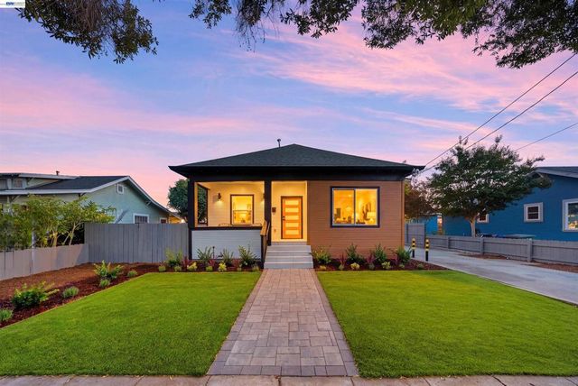 392 E McKinley Ave, Sunnyvale, CA 94086
