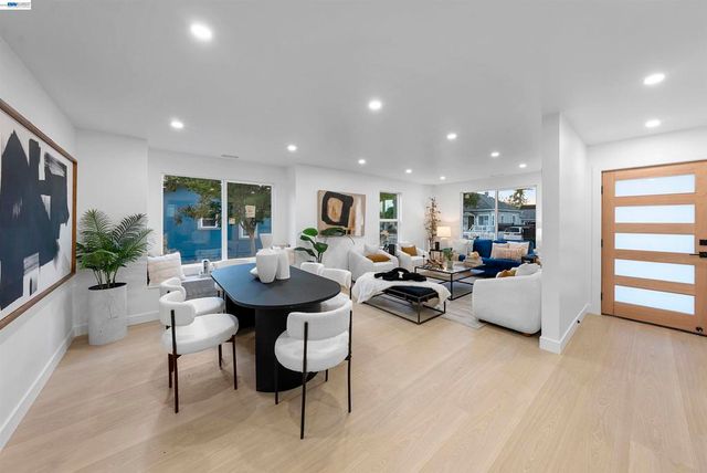 392 E McKinley Ave, Sunnyvale, CA 94086