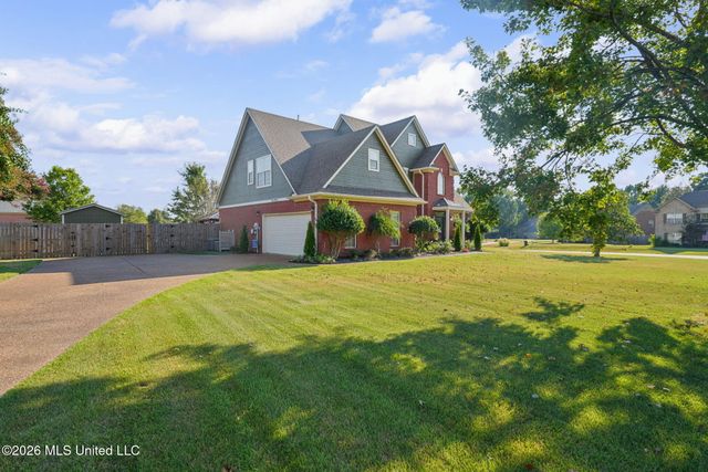 3357 Shadow Moss Cove, Nesbit, MS 38651