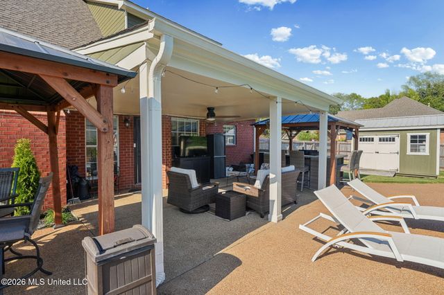 3357 Shadow Moss Cove, Nesbit, MS 38651