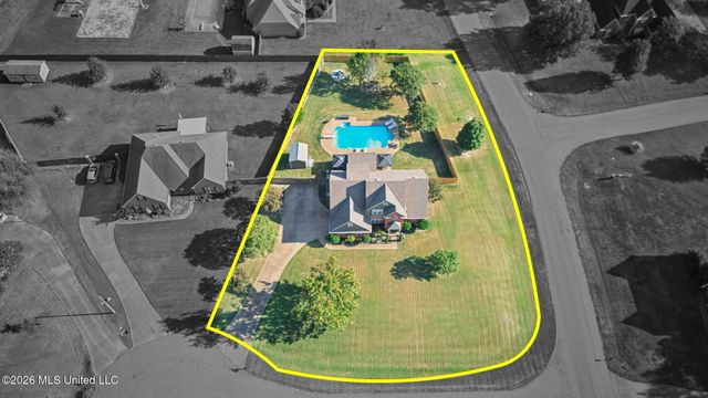 3357 Shadow Moss Cove, Nesbit, MS 38651