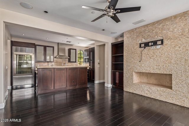 3510 E LAKEWOOD Parkway W 101, Phoenix, AZ 85048