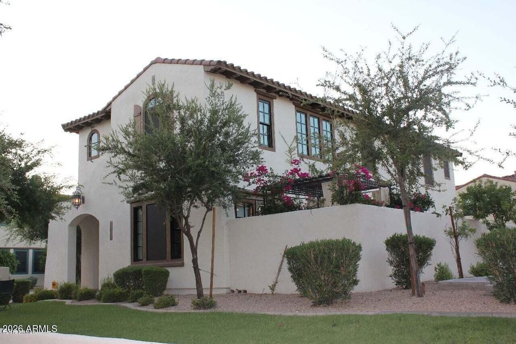 3510 E LAKEWOOD Parkway W 101, Phoenix, AZ 85048