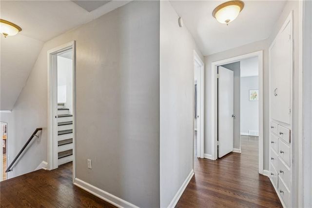 5415 W 99th Terrace, Overland Park, KS 66207