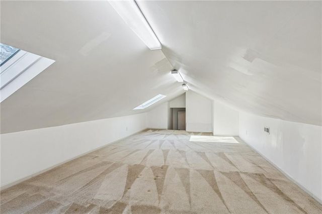 5415 W 99th Terrace, Overland Park, KS 66207