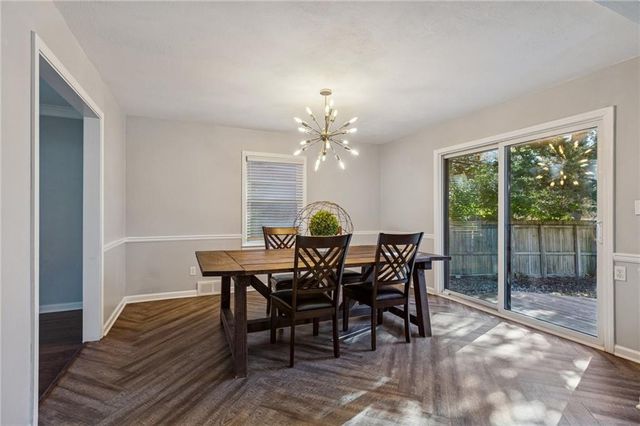 5415 W 99th Terrace, Overland Park, KS 66207