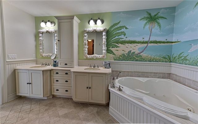 253 Barefoot Beach BLVD 304, Bonita Springs, FL 34134