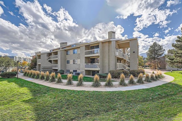 40 S Boulder Circle 4014, Boulder, CO 80303