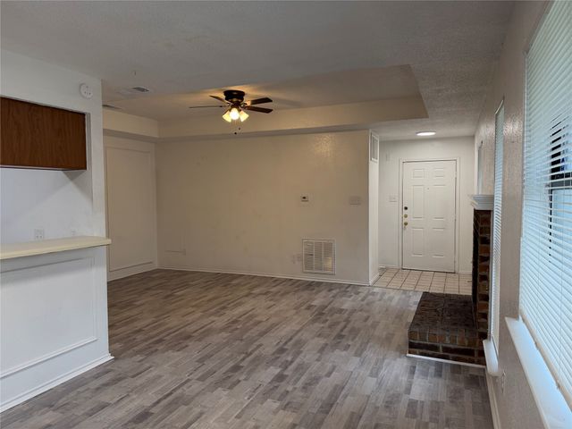 4621 Sausalito Drive, Arlington, TX 76016