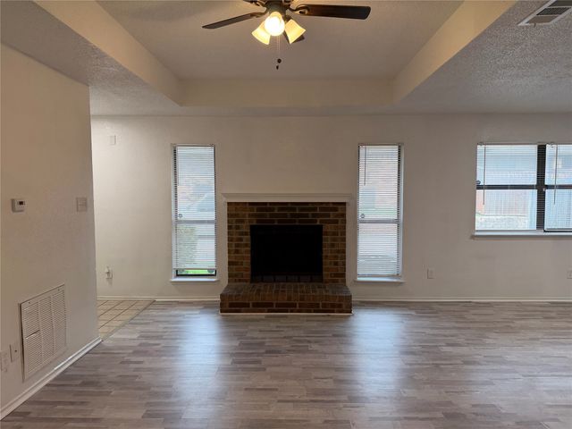 4621 Sausalito Drive, Arlington, TX 76016