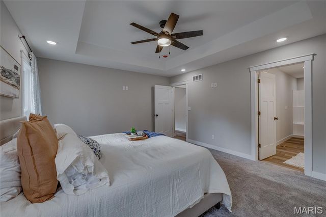 3383 Weatherby Lane, Farmington, MO 63640