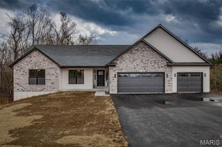 3383 Weatherby Lane, Farmington, MO 63640