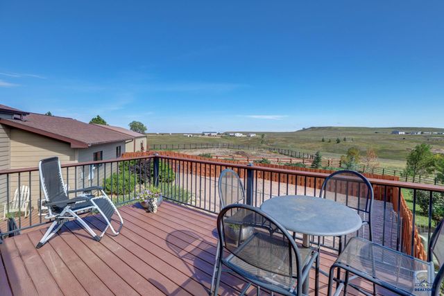 22318 LUCKY LN, Rapid City, SD 57701
